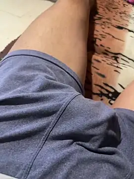 Snapshot of descret_19 chatting on 3, 4, 2026 descret 19 online show from 3, 4, 2026