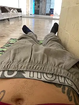 Snapshot of descret_19 chatting on 10, 4, 2026 descret 19 online show from 10, 4, 2026