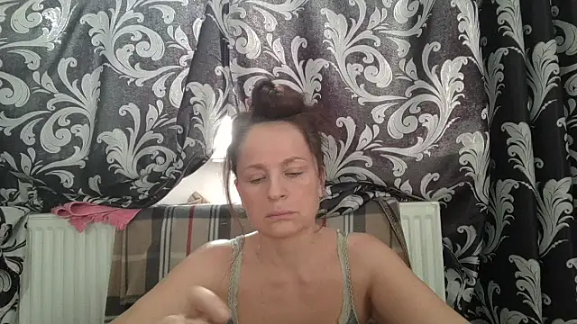 LindaStarS online show from 2, 2, 2026