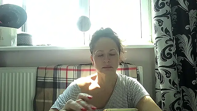 Snapshot of LindaStarS chatting on 13, 5, 2026 LindaStarS online show from 13, 5, 2026