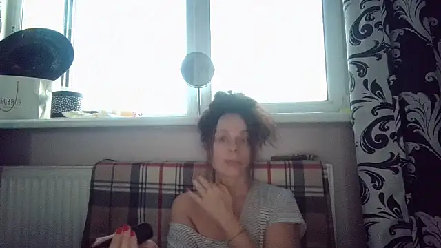 Snapshot of LindaStarS chatting on 15, 5, 2026 LindaStarS online show from 15, 5, 2026