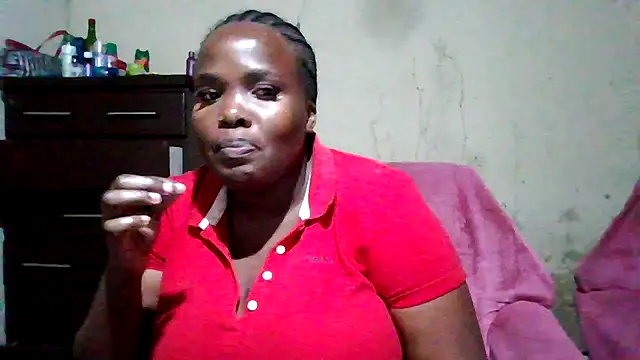 Snapshot of sexybigboobz chatting on 4, 7, 2026 sexybigboobz online show from 4, 7, 2026