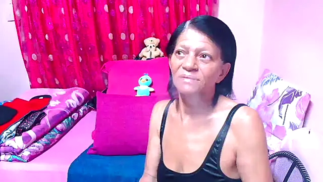 SLUTTYROXY online show from 26, 11, 2025