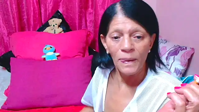 Snapshot of SLUTTYROXY chatting on 18, 1, 2026 SLUTTYROXY online show from 18, 1, 2026