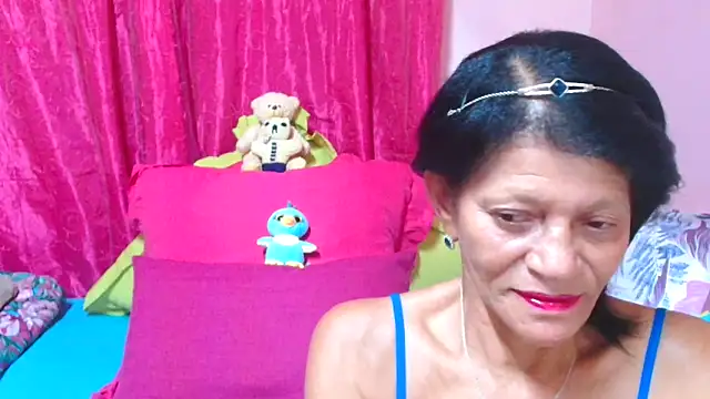 Snapshot of SLUTTYROXY chatting on 3, 2, 2026 SLUTTYROXY online show from 3, 2, 2026