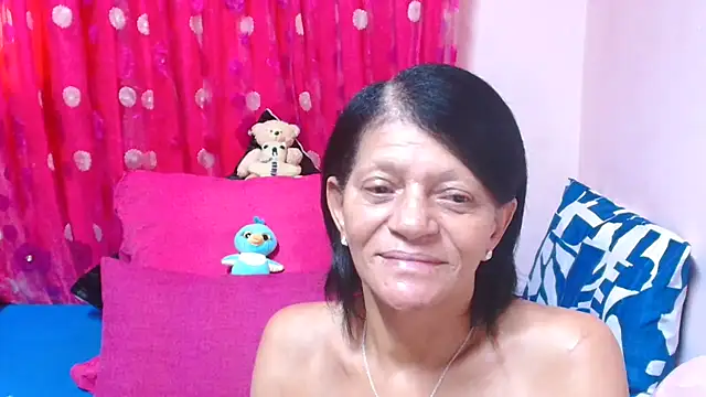 Snapshot of SLUTTYROXY chatting on 6, 3, 2026 SLUTTYROXY online show from 6, 3, 2026