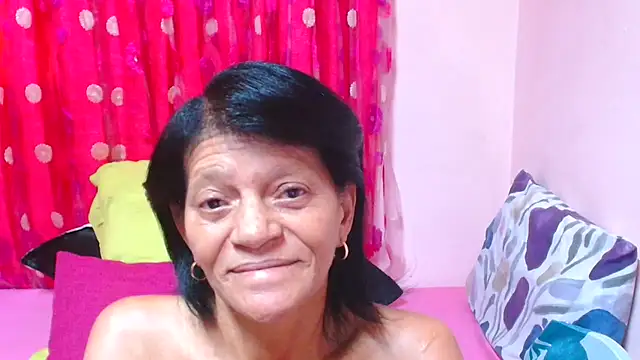 Snapshot of SLUTTYROXY chatting on 13, 3, 2026 SLUTTYROXY online show from 13, 3, 2026