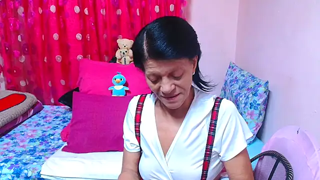 Snapshot of SLUTTYROXY chatting on 23, 3, 2026 SLUTTYROXY online show from 23, 3, 2026