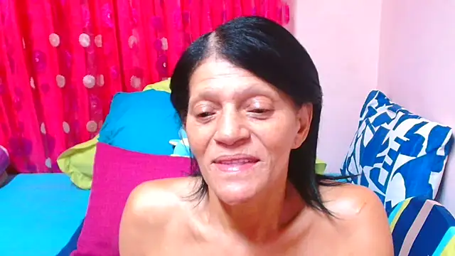 Snapshot of SLUTTYROXY chatting on 23, 3, 2026 SLUTTYROXY online show from 23, 3, 2026