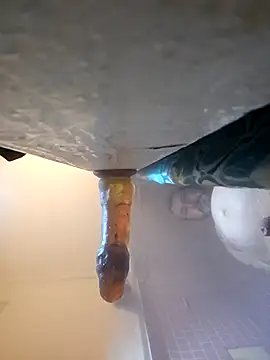 UncutHammer69 online show from 22, 11, 2025