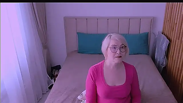 Snapshot of sabrinamacmarren chatting on 30, 4, 2026 sabrinamacmarren online show from 30, 4, 2026