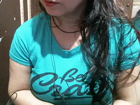 Snapshot of UrsMansi chatting on 8, 12, 2024 UrsMansi online show from 8, 12, 2024