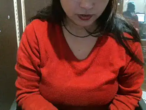 Snapshot of UrsMansi chatting on 17, 12, 2024 UrsMansi online show from 17, 12, 2024