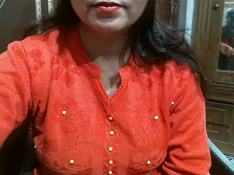 Snapshot of UrsMansi chatting on 7, 1, 2025 UrsMansi online show from 7, 1, 2025