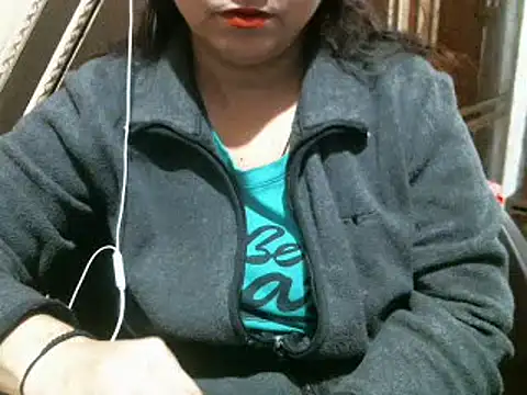 Snapshot of UrsMansi chatting on 8, 1, 2025 UrsMansi online show from 8, 1, 2025