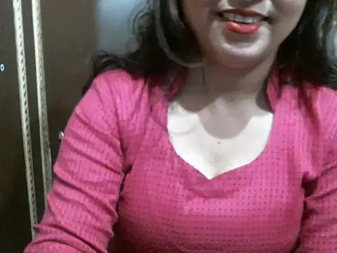 Snapshot of UrsMansi chatting on 15, 2, 2025 UrsMansi online show from 15, 2, 2025