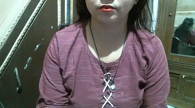 Snapshot of UrsMansi chatting on 3, 3, 2025 UrsMansi online show from 3, 3, 2025