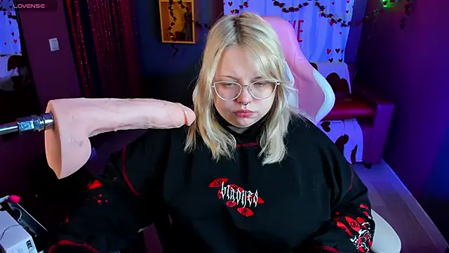 Yoki Shizuko online show from 16, 2, 2026