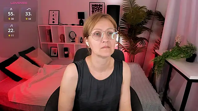 Paris Cherry online show from 1, 3, 2026