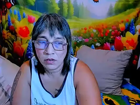 Snapshot of indianroxy chatting on 14, 5, 2026 indianroxy online show from 14, 5, 2026