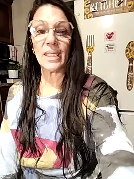 Snapshot of Melmamalhuda@xh chatting on 30, 11, 2025 Melmamalhudaxh online show from 30, 11, 2025