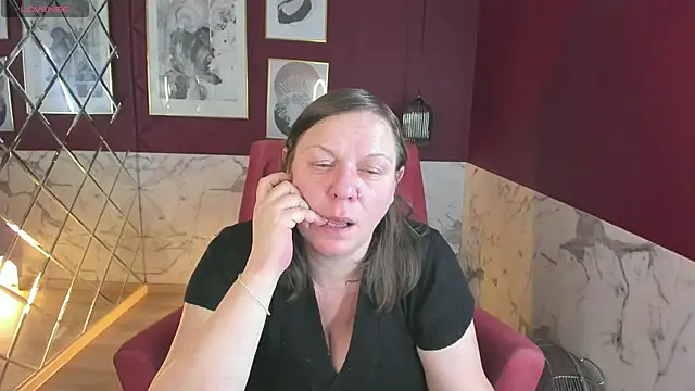 KellyPerfection online show from 9, 11, 2025