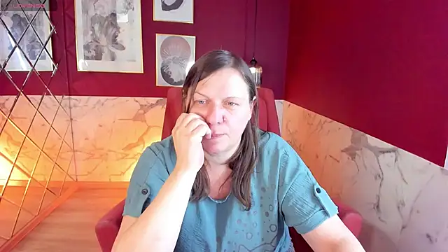 KellyPerfection online show from 28, 5, 2026