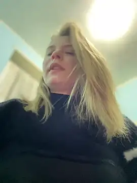 Snapshot of AnastasiaAniess chatting on 6, 1, 2025 AnastasiaAniess online show from 6, 1, 2025