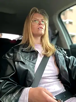 Snapshot of AnastasiaAniess chatting on 2, 10, 2025 AnastasiaAniess online show from 2, 10, 2025