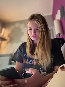 AnastasiaAniess online show from 9, 1, 2026