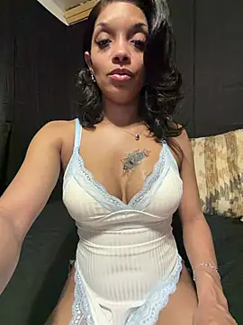 Snapshot of Rakiyahcharms chatting on 30, 5, 2026 Rakiyahcharms online show from 30, 5, 2026