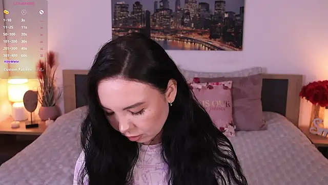 Snapshot of Leila__Sweet chatting on 3, 5, 2026 Leila Sweet online show from 3, 5, 2026