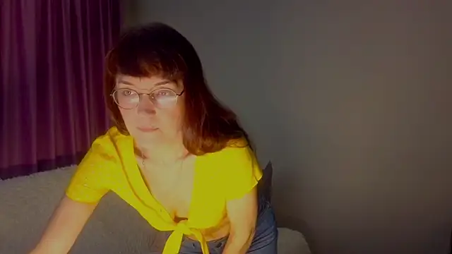 Snapshot of Fritha chatting on 5, 5, 2026 Fritha online show from 5, 5, 2026