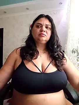 littleRikka online show from 7, 11, 2025