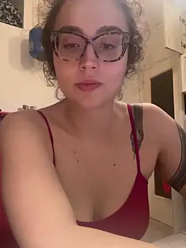 ladyturtle online show from 18, 5, 2026