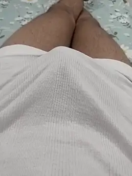 Snapshot of Babyucum4me chatting on 5, 5, 2026 Babyucum4me online show from 5, 5, 2026