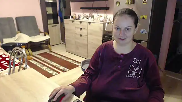 BustyLadyAlma online show from 26, 1, 2025