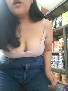 Snapshot of Kalani_Engel chatting on 21, 3, 2025 Kalani Engel online show from 21, 3, 2025