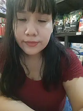 Snapshot of Kalani_Engel chatting on 6, 2, 2026 Kalani Engel online show from 6, 2, 2026