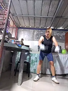 Snapshot of Kariebabe chatting on 24, 10, 2025 Kariebabe online show from 24, 10, 2025