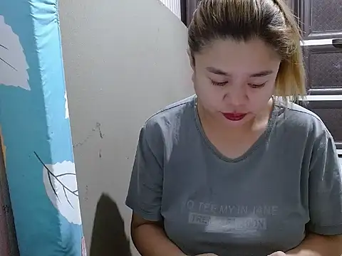 Snapshot of Kariebabe chatting on 14, 12, 2025 Kariebabe online show from 14, 12, 2025