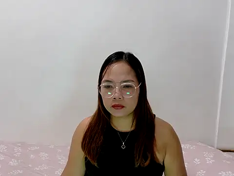 BURBERRY69 online show from 1, 6, 2026