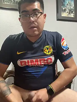 Moisesgtz04 online show from 16, 1, 2025