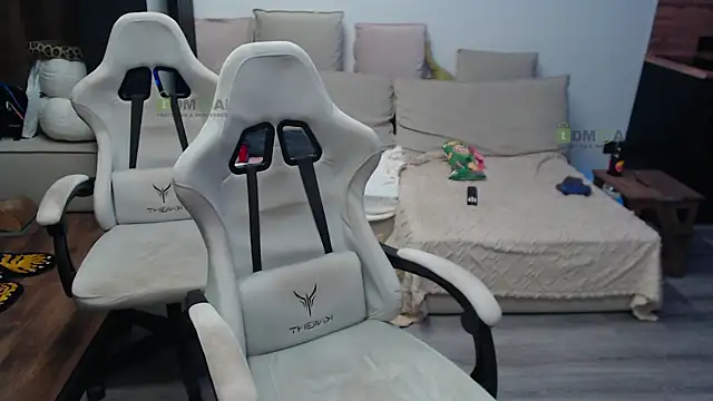 Sunny-Girl1 online show from 1, 3, 2026