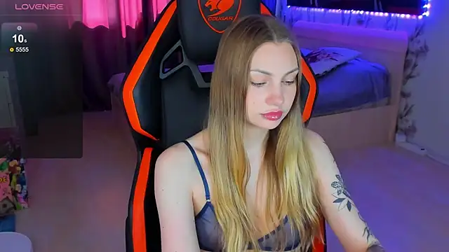 BiMolly online show from 30, 6, 2026