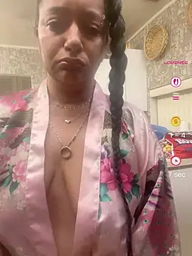 Snapshot of PichyPrettyPussy chatting on 13, 5, 2026 PichyPrettyPussy online show from 13, 5, 2026