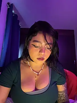 Naiara sex online show from 28, 2, 2026