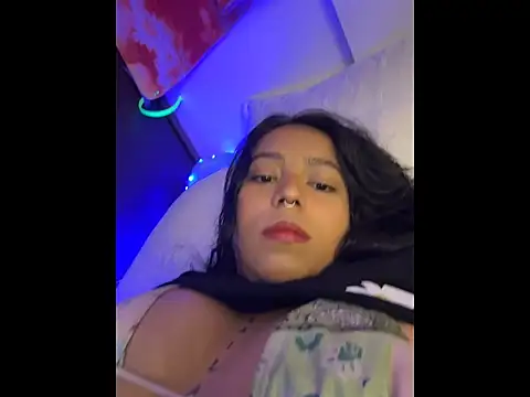 Snapshot of Naiara_sex chatting on 23, 5, 2026 Naiara sex online show from 23, 5, 2026