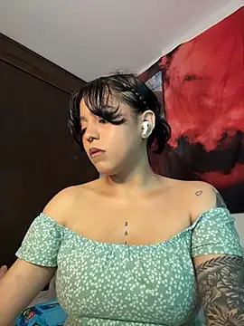 Snapshot of Naiara_sex chatting on 7, 6, 2026 Naiara sex online show from 7, 6, 2026