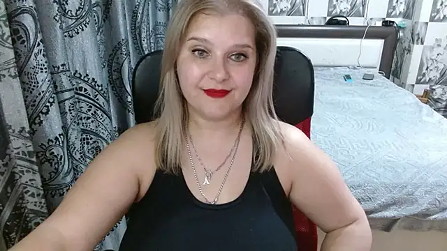 Snapshot of Boolochka chatting on 19, 5, 2026 Boolochka online show from 19, 5, 2026